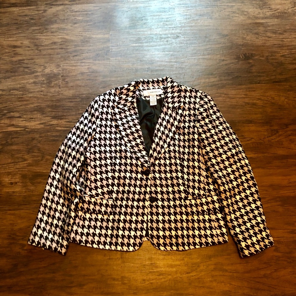 Sag Harbor Houndstooth Blazer Jacket